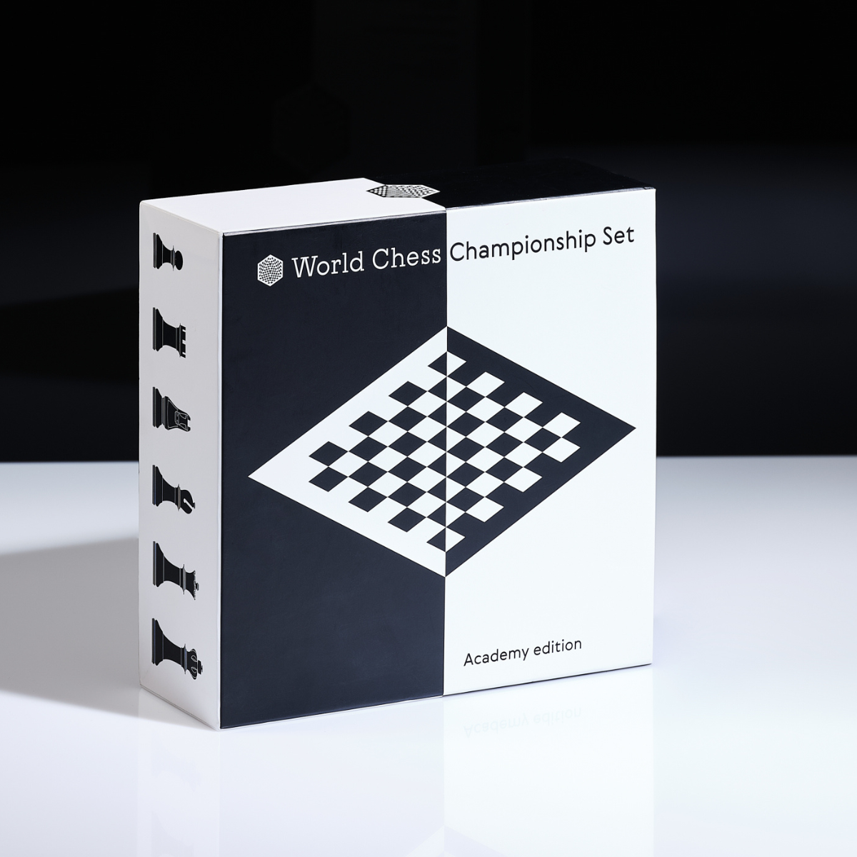 Komplett schackspel i VM-design